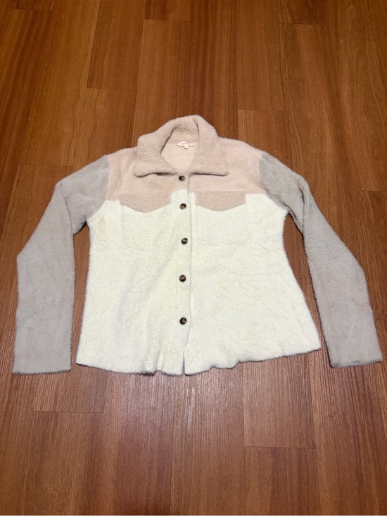 Mystree Jackets & Blazers - Mystree Colorblock Teddy Jacket in Cream, Light Gray & Blush
